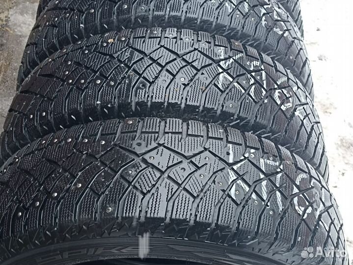 Nitto Therma Spike (NTSPK-B02) 215/70 R16 100T