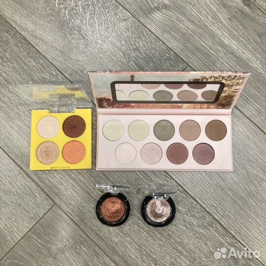 Комплект теней Essence, Vivienne Sabo