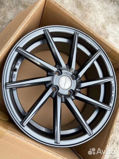 Vossen CVT R17 4x100