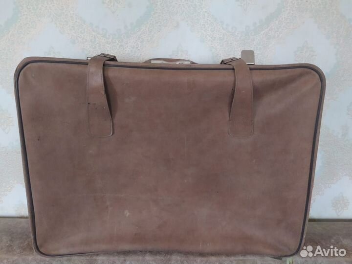 Чемоданы времен СССР