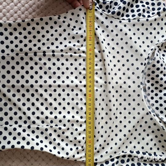 Платье женское, новое 42