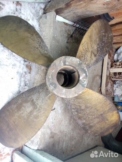 Гребной винт на катер типа 