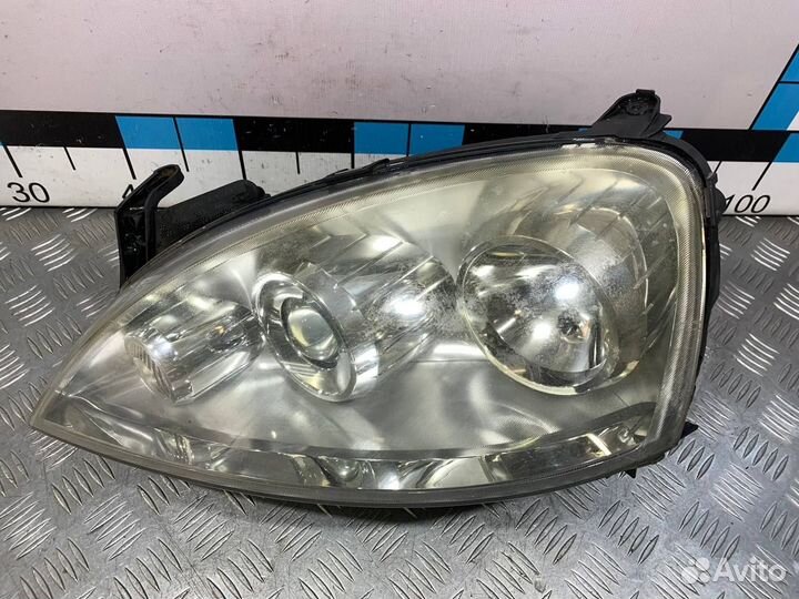 Б/У Фара левая Opel Corsa C 2000-2006