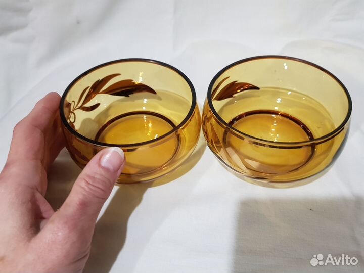 Конфетница (2) чешское стекло