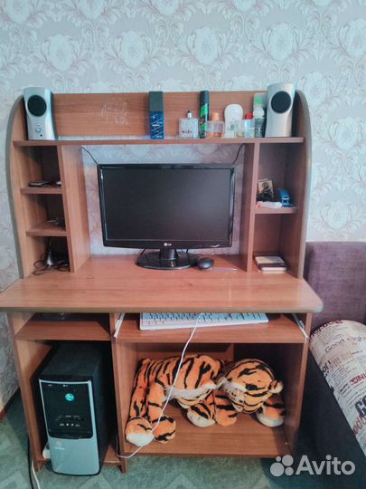Компьютерный стол бу