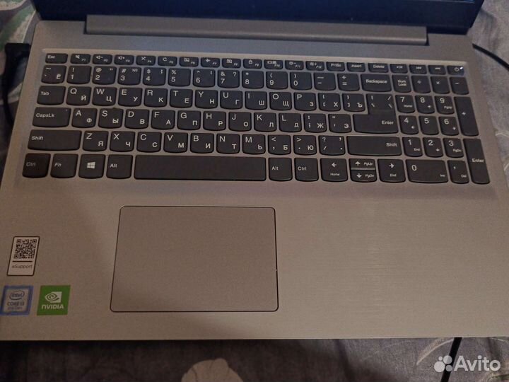 Ноутбук lenovo