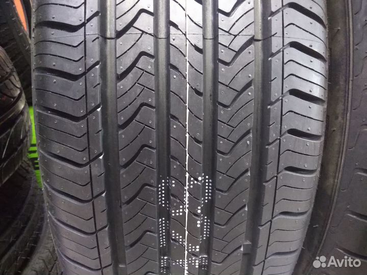 Maxxis Bravo HP-M3 215/55 R17 94V