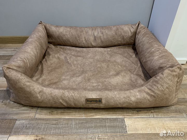 Лежанка для собак средних и крупных пород
