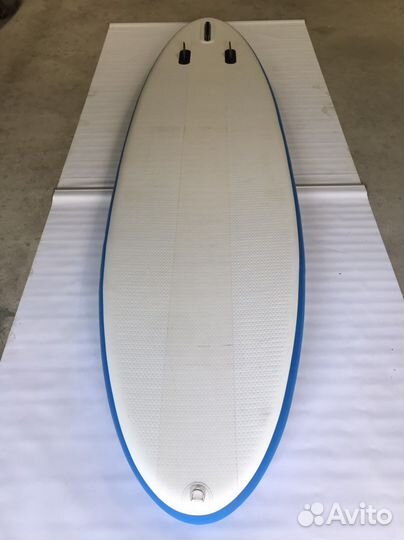 Продам Gladiator 10'6