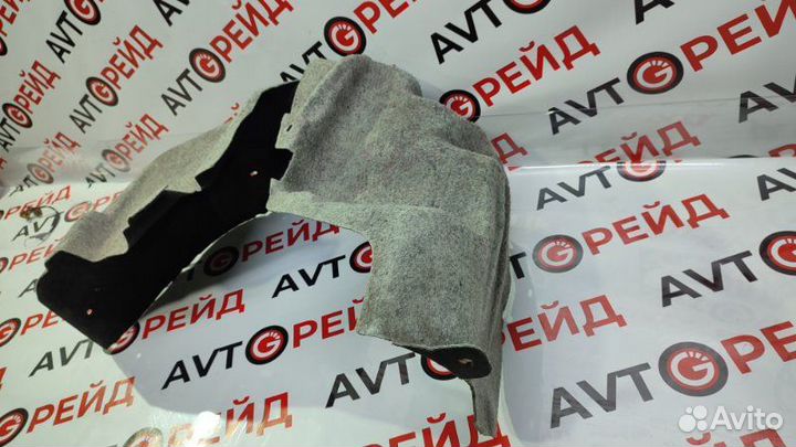 Подкрылок задний правый Volkswagen Tiguan 5N2 cawa