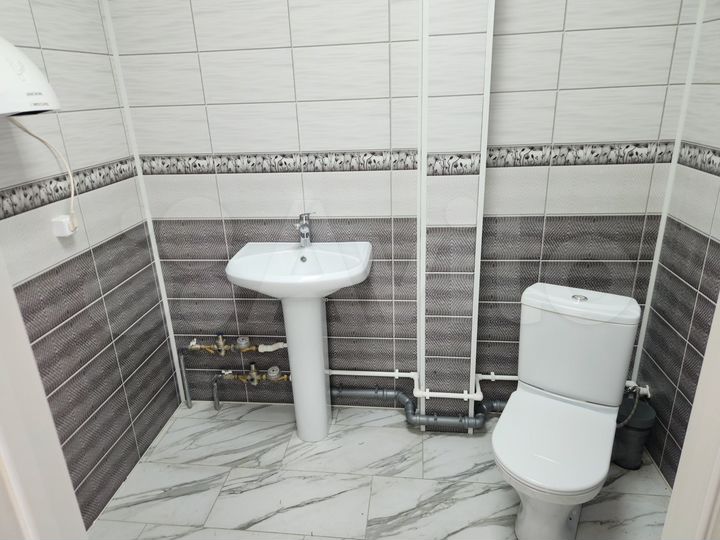 Свободного назначения, 64 м²