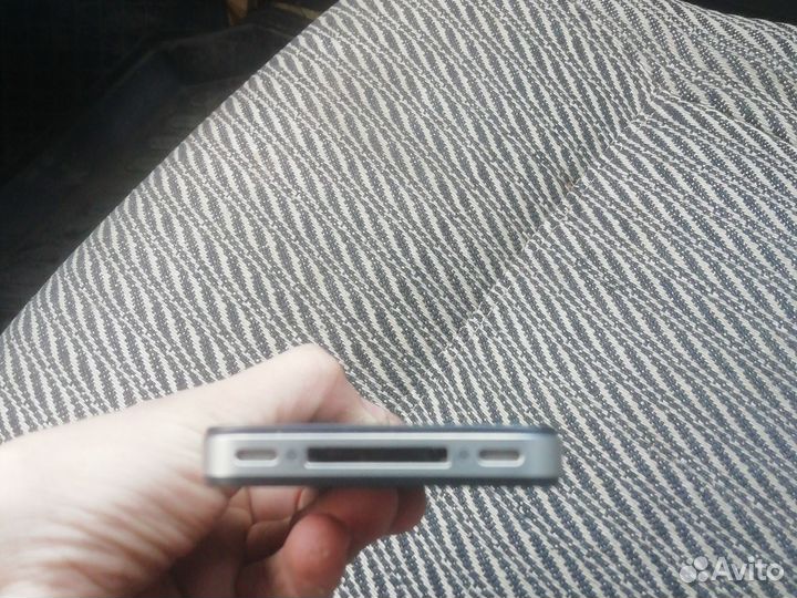iPhone 4S, 8 ГБ
