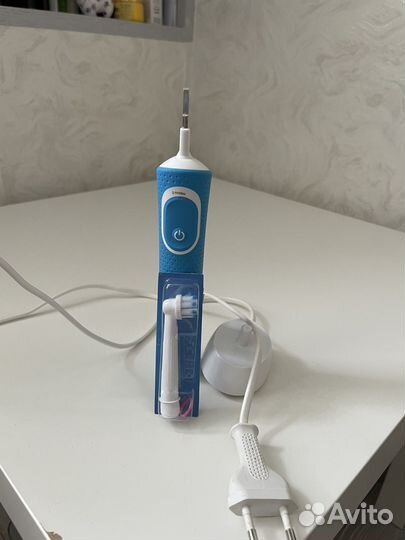Зубная щетка oral b детская