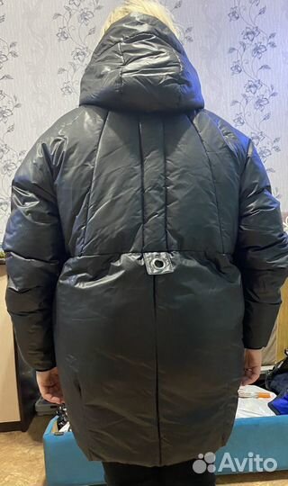 Продам зимний пуховик