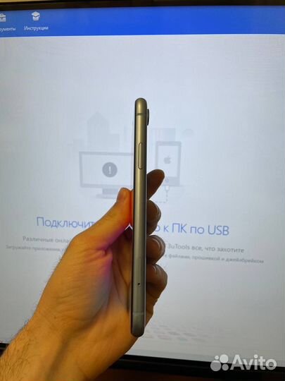 iPhone Xr, 128 ГБ
