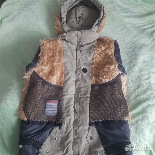 Горнолыжная куртка женская 44 46