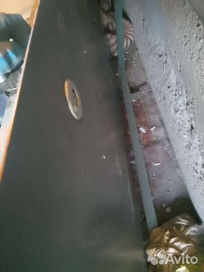 Дверь железная