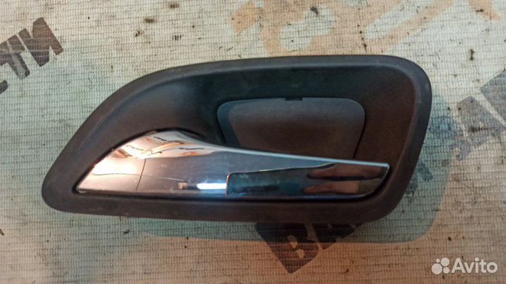 Ручка двери внутренняя задняя левая Chevrolet