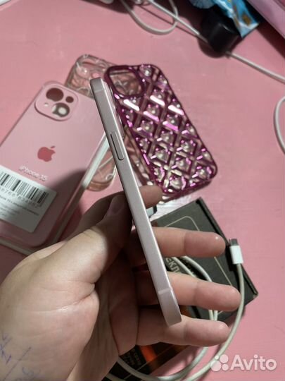 iPhone 15, 128 ГБ