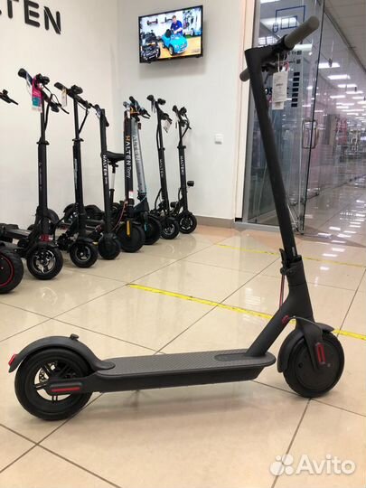 Электросамокат Xiaomi Mi Electric Scooter 1S