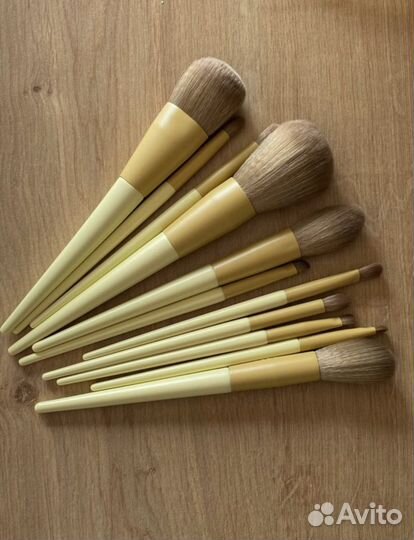 Набор кистей для макияжа