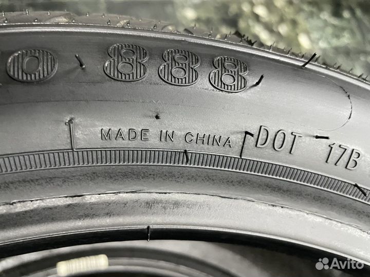 Roadmarch Winter XPro 888 195/45 R16 84V