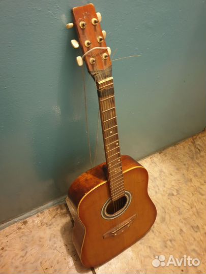 Гитара 6-ти чтрунная