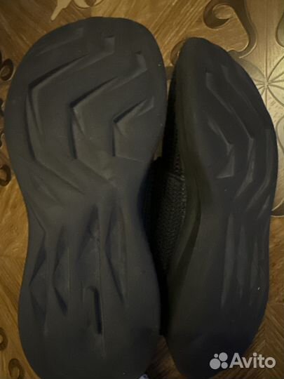 Кроссовки мужские 39/5 размер