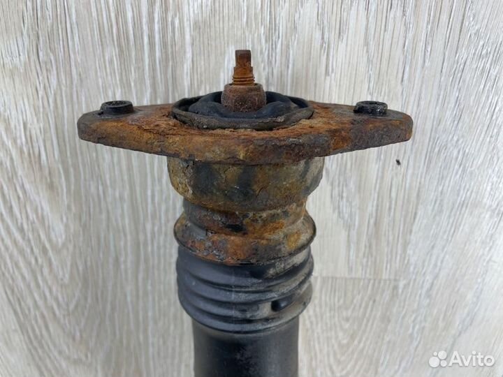 Амортизатор подвески задний Hyundai Ix35