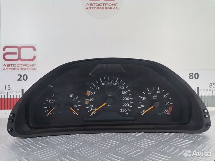 Панель для mercedes-benz E-Class (W210)