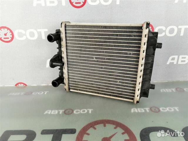 Радиатор дополнительный Audi A6 4G 20112018