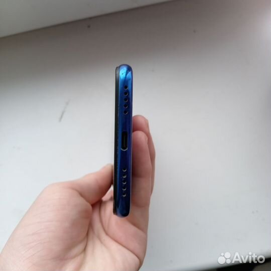 Xiaomi Redmi 7, 3/32 ГБ
