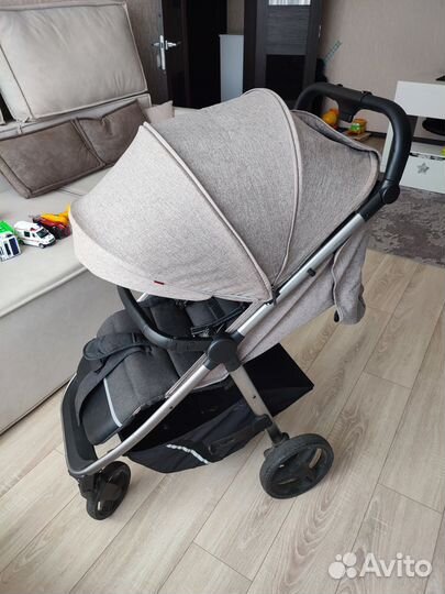 Прогулочная коляска Carrello bravo plus