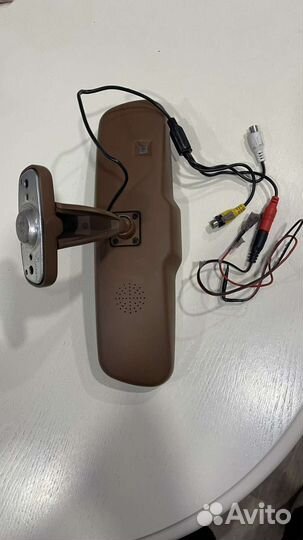 Зеркало и руль нива