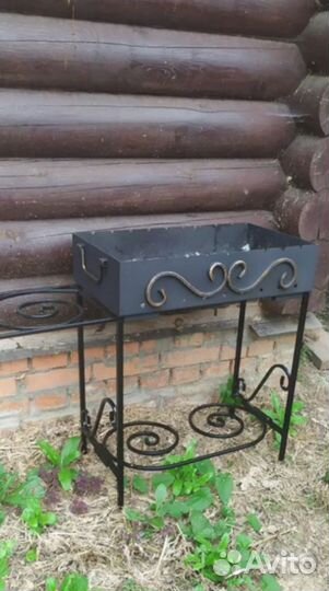 Мангал с крышкой