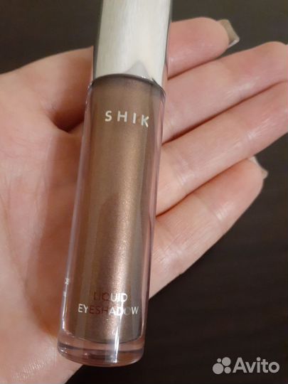 Тени от Shik (только сделан свотч сроки хорошие)