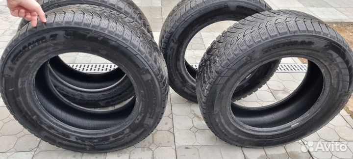 Triangle Snowlink TWT02 215/65 R16