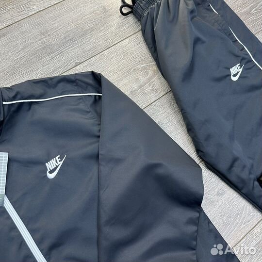 Спортивный костюм Nike
