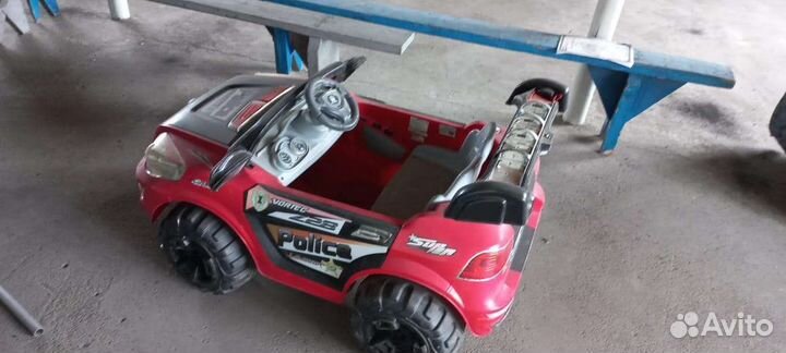 Детский электромобиль бу