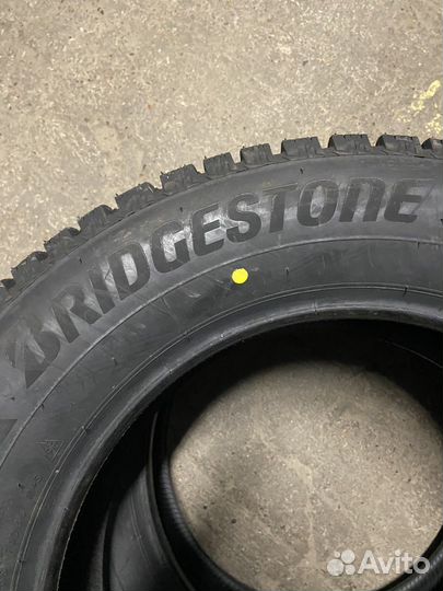 Bridgestone Ice Cruiser 7000S 225/65 R17