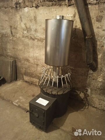Банная печь Корзинка вт бак на дымоходе