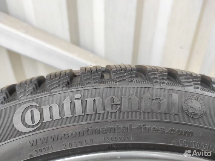 Continental ContiIceContact 235/40 R18