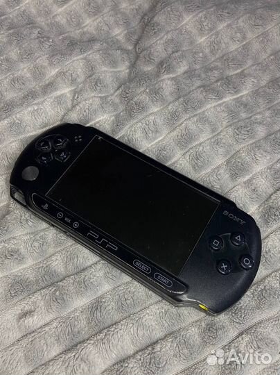 Sony psp 1008E