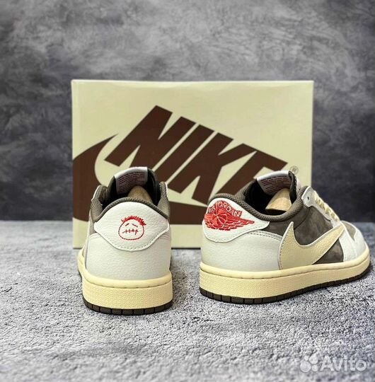 Кроссовки nike air jordan 1 low travis scott