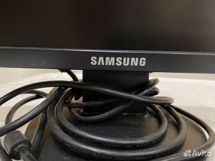 Монитор Samsung syncmaster 943 19