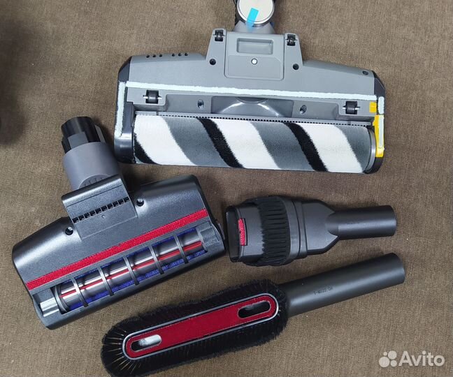 Вертикальный пылесос