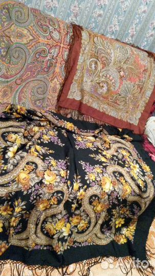 Павлопосадский платок- 2штуки размеры разные