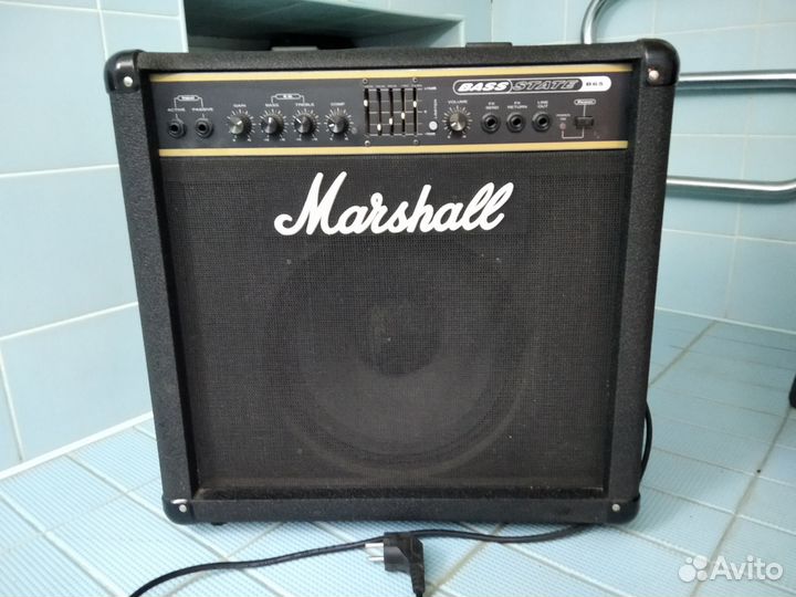Басовый комбоусилитель Marshall B65 Англия