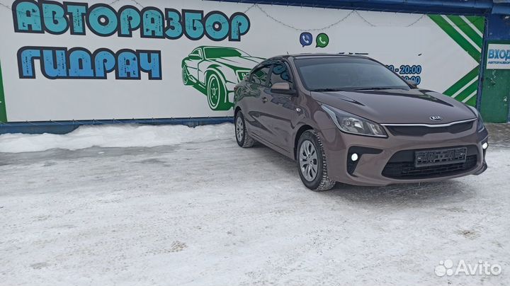 Кронштейн выпускного коллектора Kia Rio 4 289632B8