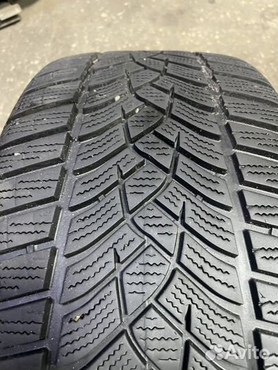 Goodyear UltraGrip Performance+ 225/40 R18